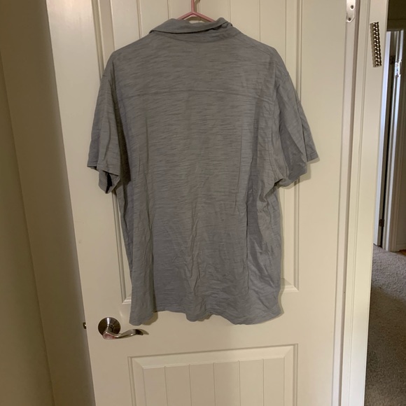 Old navy polo - Picture 2 of 2